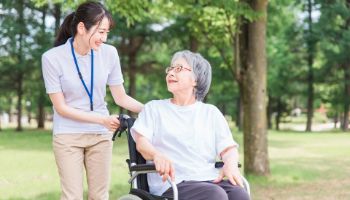 ショートステイ