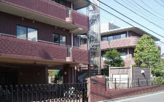 グループホーム
（認知症対応型共同生活介護・介護予防認知症対応型共同生活介護）